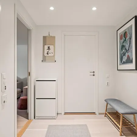 Modern & Spacious Lägenhet