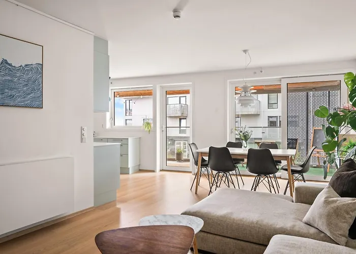 Modern & Spacious Apartment Bergen