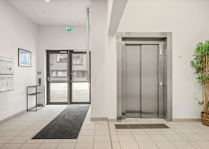 Modern & Spacious Apartment