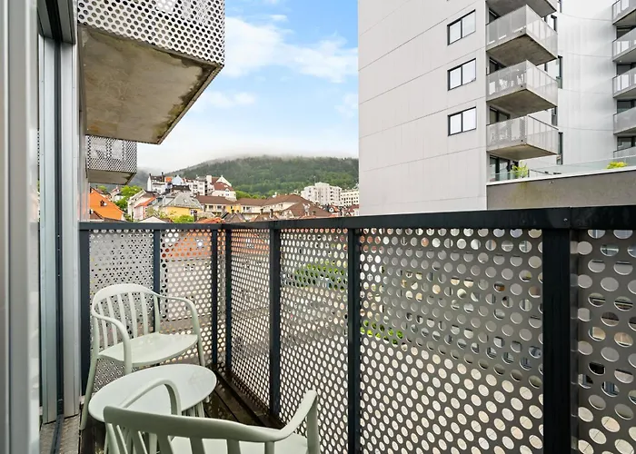 Modern & Spacious Apartamento