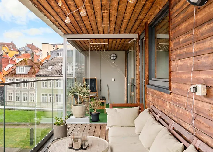 Modern & Spacious Apartamento Bergen